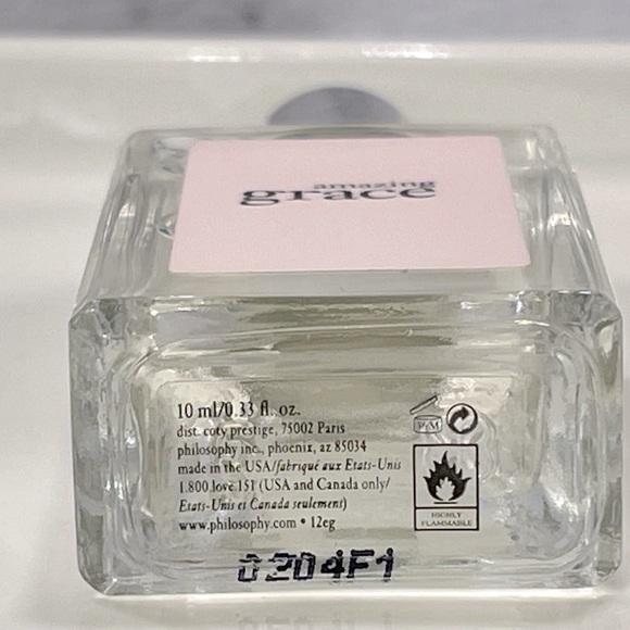 Philosophy Amazing Grace, Floral, Musk, NEW - Travel Size 0.33 oz. 10 ml. - Picture 3 of 9